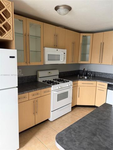 4550 SW 67th Ave 23, Miami, FL 33155