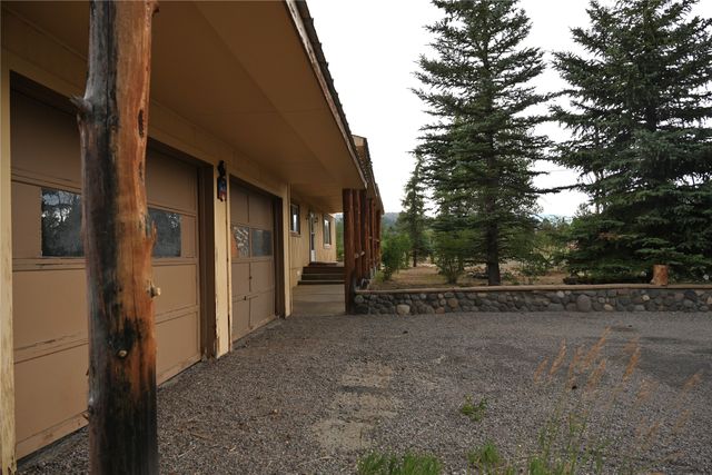 103 Pinon Dr, Chama, NM 87520