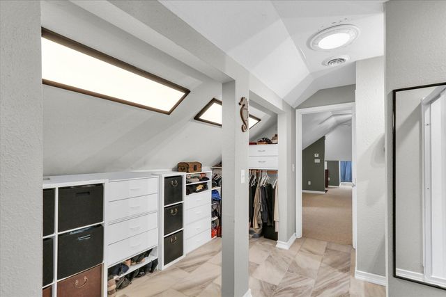 105 S Division Street, Mahomet, IL 61853