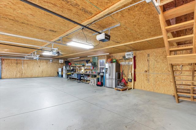 105 S Division Street, Mahomet, IL 61853