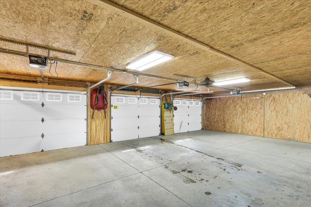 105 S Division Street, Mahomet, IL 61853