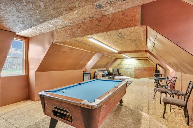 105 S Division Street, Mahomet, IL 61853