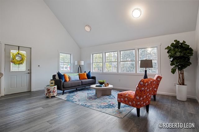 3994 Canal Avenue, Grandville, MI 49418