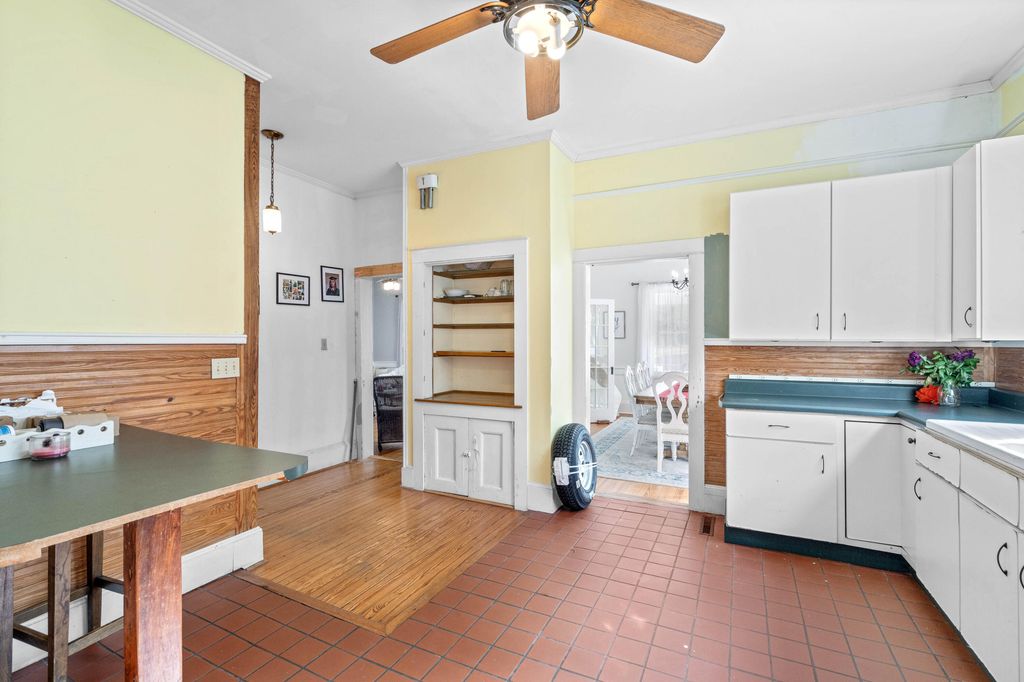 Image 18 of property listing at 1105 Wichman Street, Walterboro, SC 29488