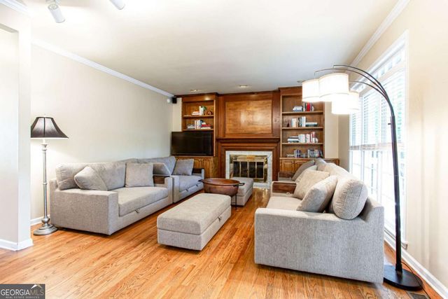 2055 Milfield Circle, Snellville, GA 30078