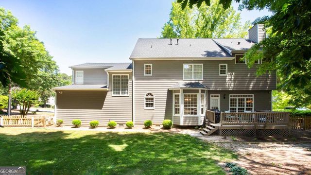 2055 Milfield Circle, Snellville, GA 30078