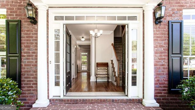 2055 Milfield Circle, Snellville, GA 30078