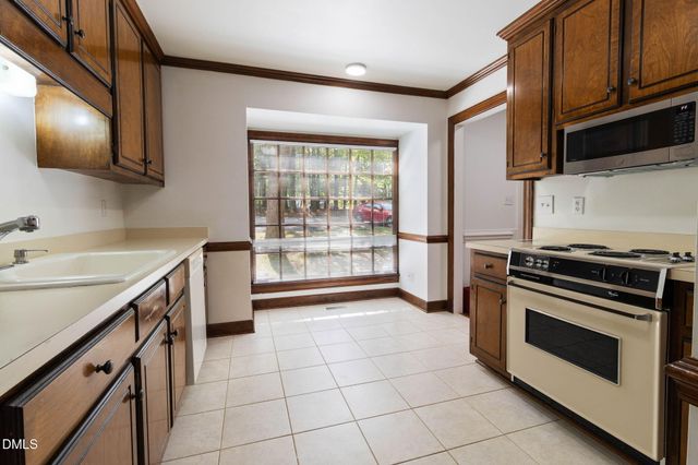 143 Hedgerow Court, Cary, NC 27513