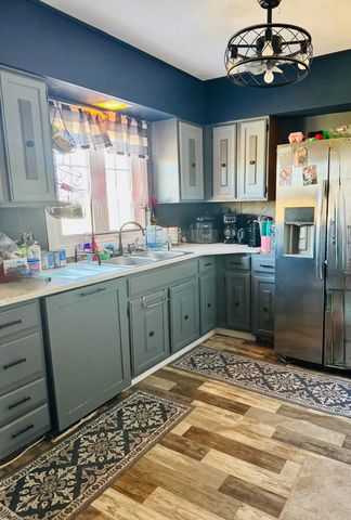 92 ELM Street, Elliott, IA 51532