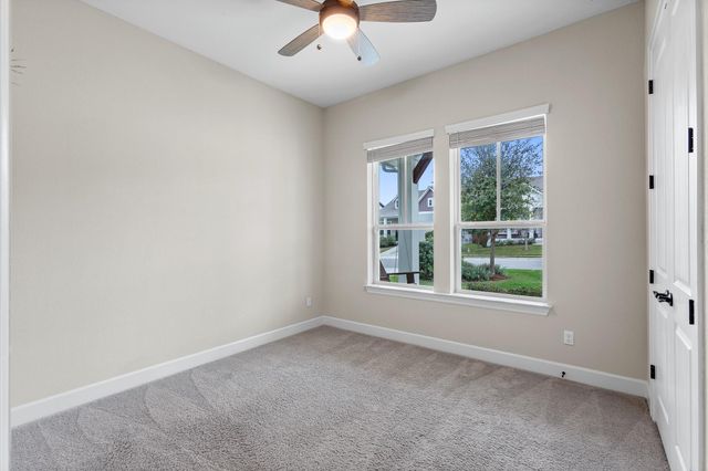 1046 Hazy Hills LOOP, Dripping Springs, TX 78620