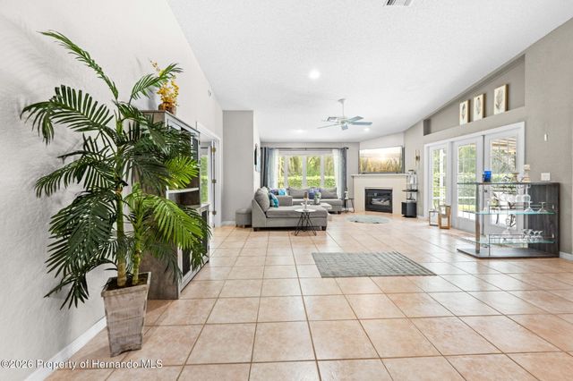9354 Mississippi Run, Weeki Wachee, FL 34613