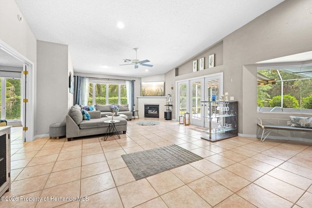 9354 Mississippi Run, Weeki Wachee, FL 34613