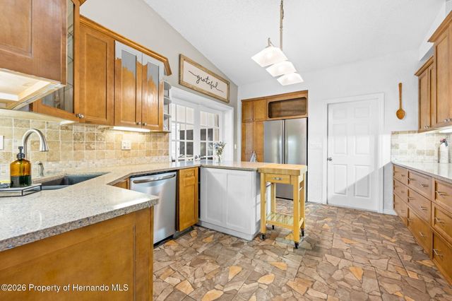 9354 Mississippi Run, Weeki Wachee, FL 34613