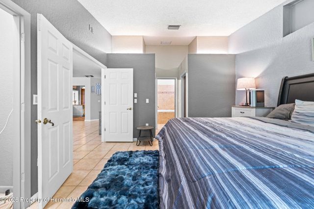 9354 Mississippi Run, Weeki Wachee, FL 34613
