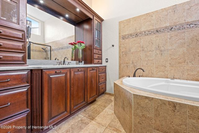 9354 Mississippi Run, Weeki Wachee, FL 34613