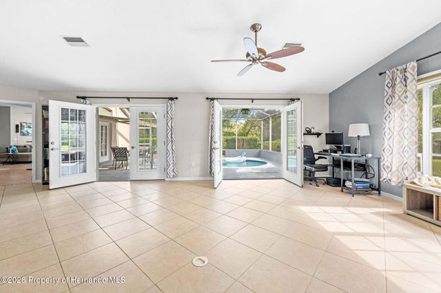 9354 Mississippi Run, Weeki Wachee, FL 34613