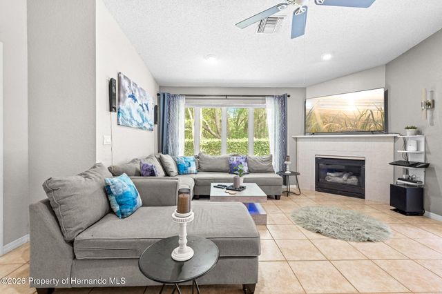 9354 Mississippi Run, Weeki Wachee, FL 34613