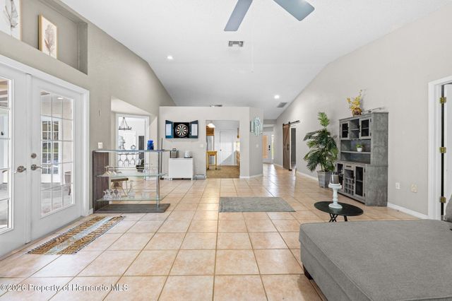 9354 Mississippi Run, Weeki Wachee, FL 34613