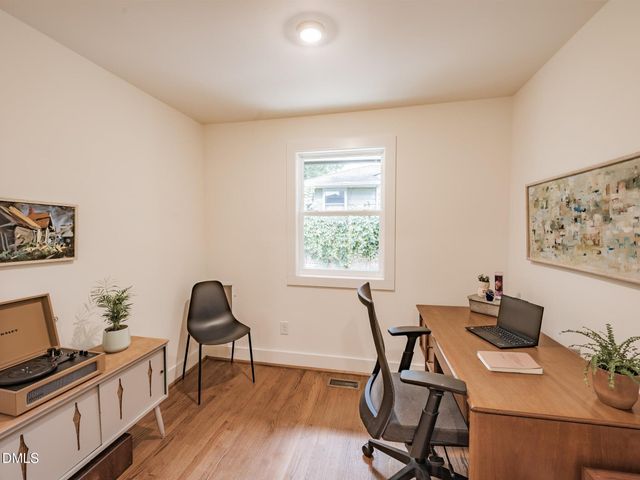 828 Woodburn Road, Raleigh, NC 27605