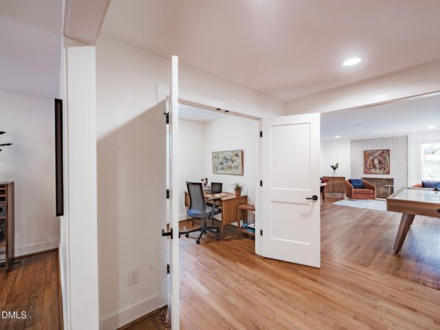 828 Woodburn Road, Raleigh, NC 27605