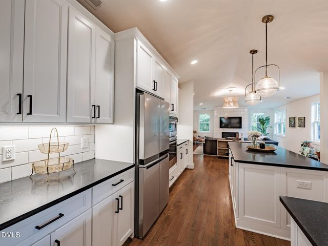 828 Woodburn Road, Raleigh, NC 27605