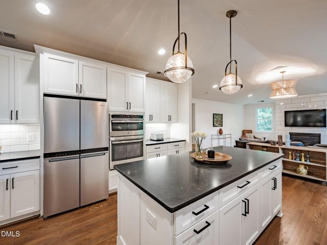 828 Woodburn Road, Raleigh, NC 27605