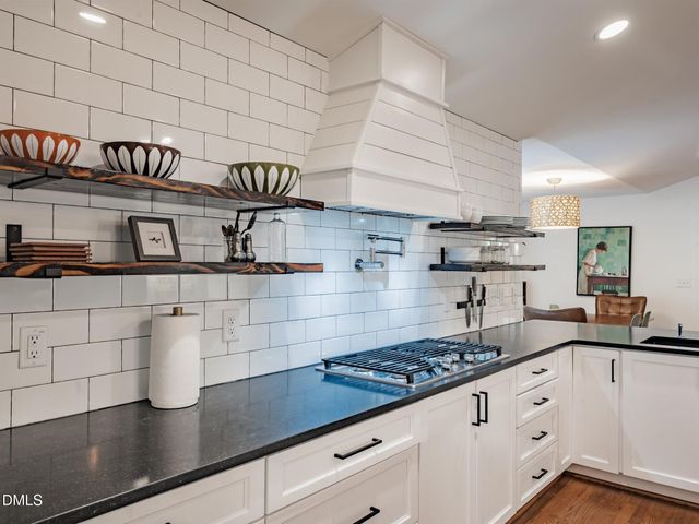 828 Woodburn Road, Raleigh, NC 27605