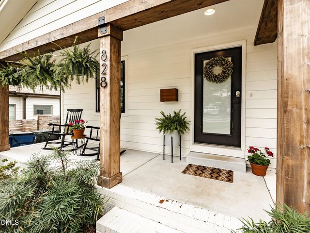 828 Woodburn Road, Raleigh, NC 27605