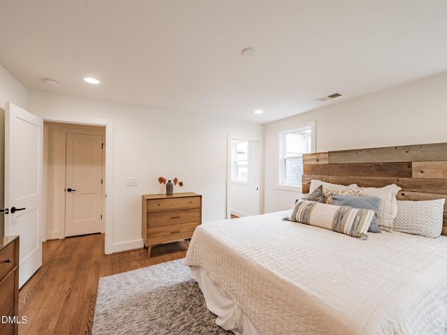 828 Woodburn Road, Raleigh, NC 27605