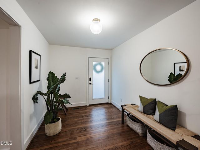 828 Woodburn Road, Raleigh, NC 27605