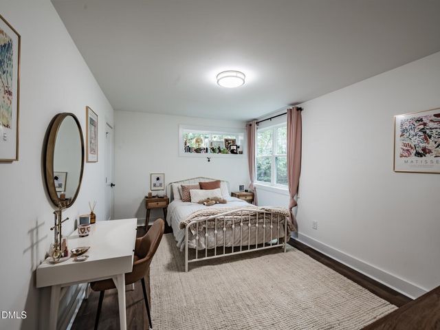 828 Woodburn Road, Raleigh, NC 27605