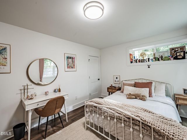 828 Woodburn Road, Raleigh, NC 27605