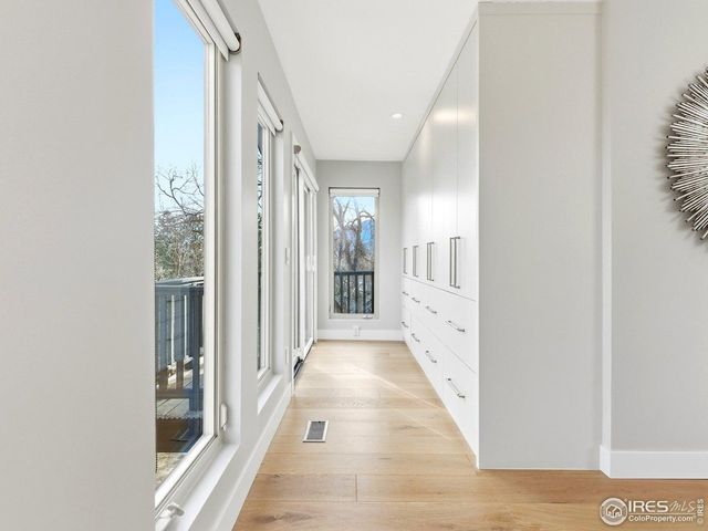 3716 Wonderland Hill Ave, Boulder, CO 80304