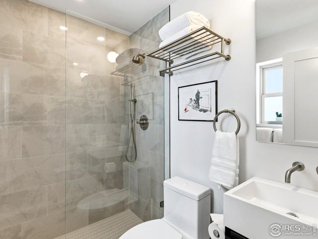 3716 Wonderland Hill Ave, Boulder, CO 80304