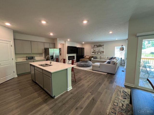 3665 Heritage Farm Lane, Amelia, OH 45102