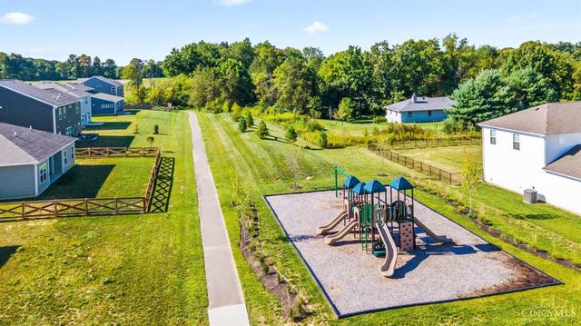 3665 Heritage Farm Lane, Amelia, OH 45102