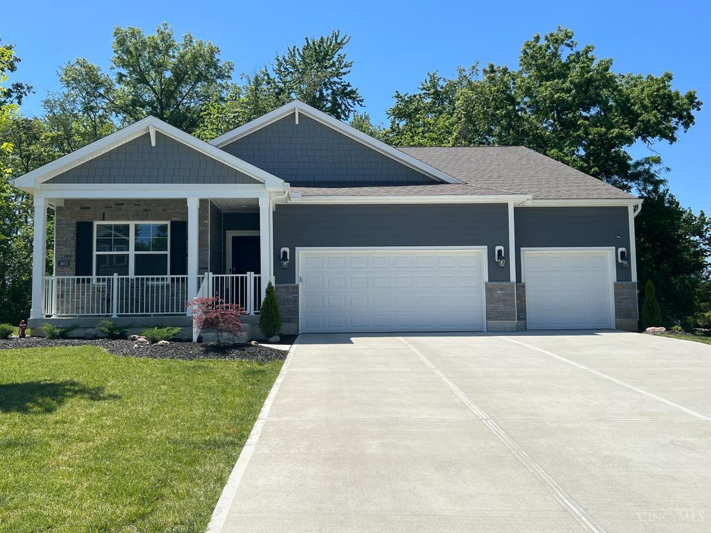 3665 Heritage Farm Lane, Amelia, OH 45102
