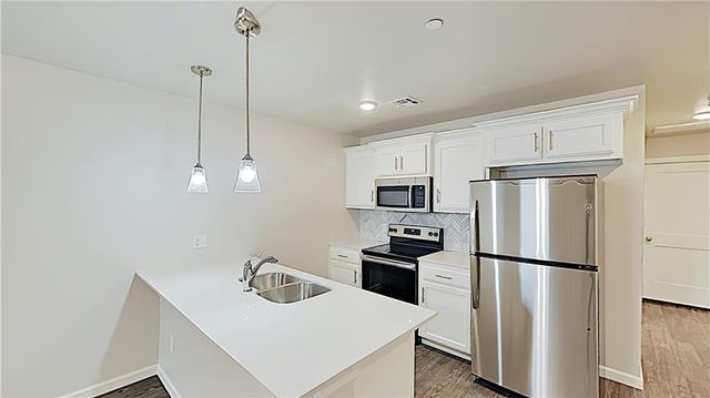 4902 Avion Court, Oklahoma City, OK 73135