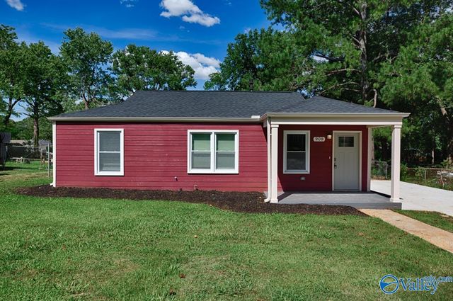 908 Fairway Drive NW, Huntsville, AL 35816
