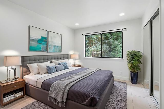 21564 Mary Alice Way, Los Gatos, CA 95033