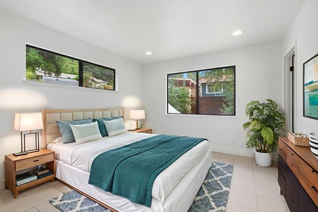 21564 Mary Alice Way, Los Gatos, CA 95033