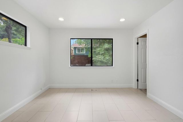 21564 Mary Alice Way, Los Gatos, CA 95033