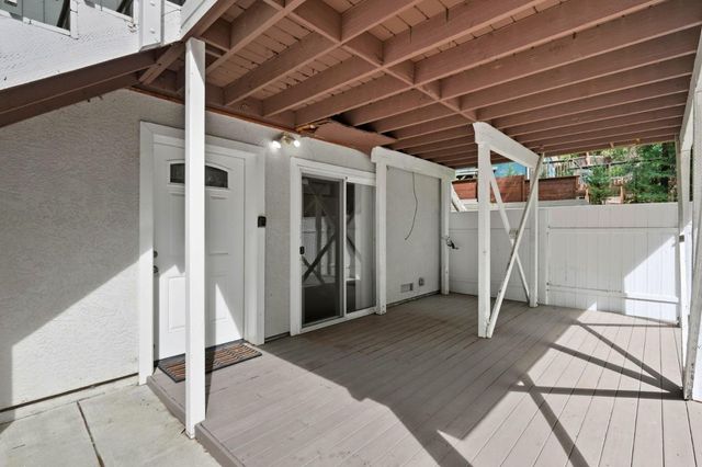 21564 Mary Alice Way, Los Gatos, CA 95033