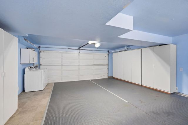 21564 Mary Alice Way, Los Gatos, CA 95033