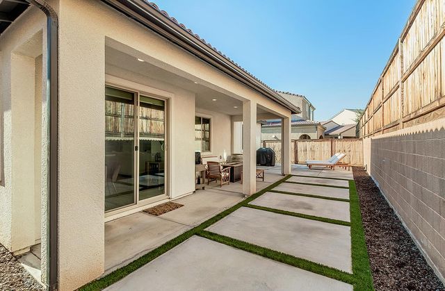 4593 Orchard Hills Road, Madera, CA 93636