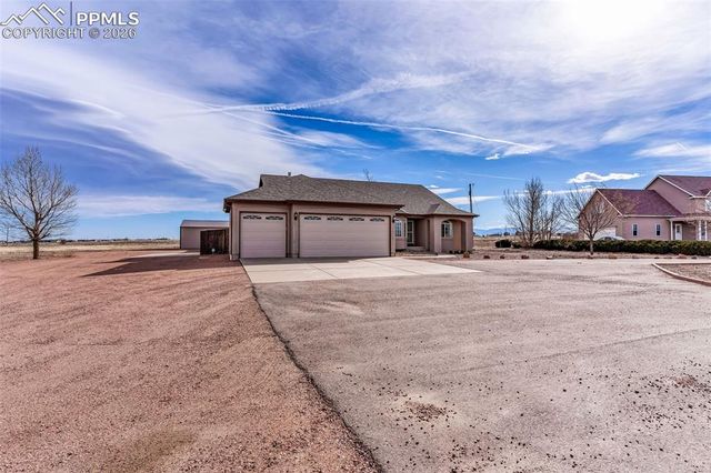 1408 E Kiva Drive, Pueblo West, CO 81007