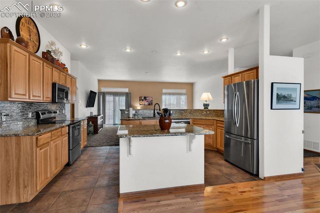 1408 E Kiva Drive, Pueblo West, CO 81007