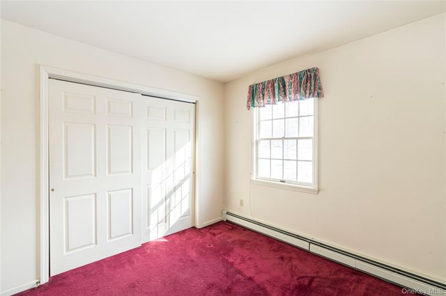 6 Coach Lantern Drive, Hopewell Junction, NY 12533