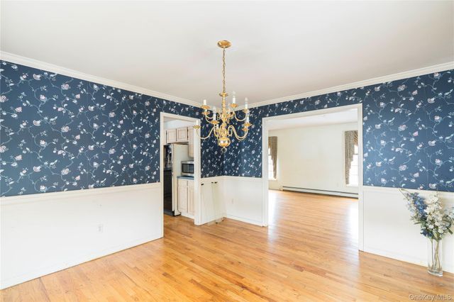 6 Coach Lantern Drive, Hopewell Junction, NY 12533