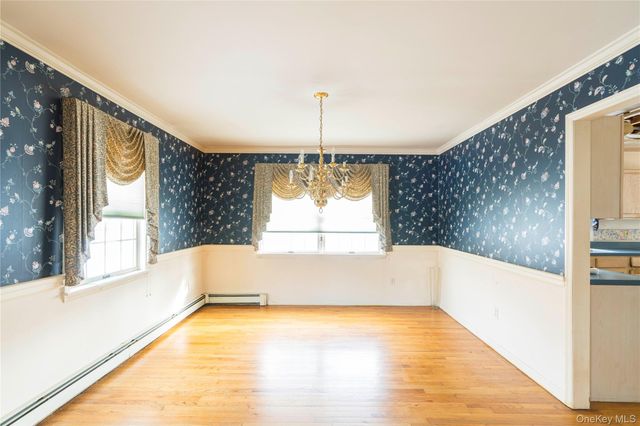 6 Coach Lantern Drive, Hopewell Junction, NY 12533